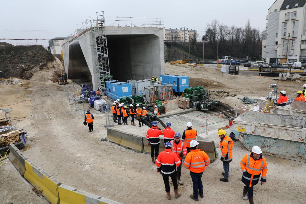Entreprise de sécurité pour gros chantier public / privé (>1M€) - triangle protection calvados caen